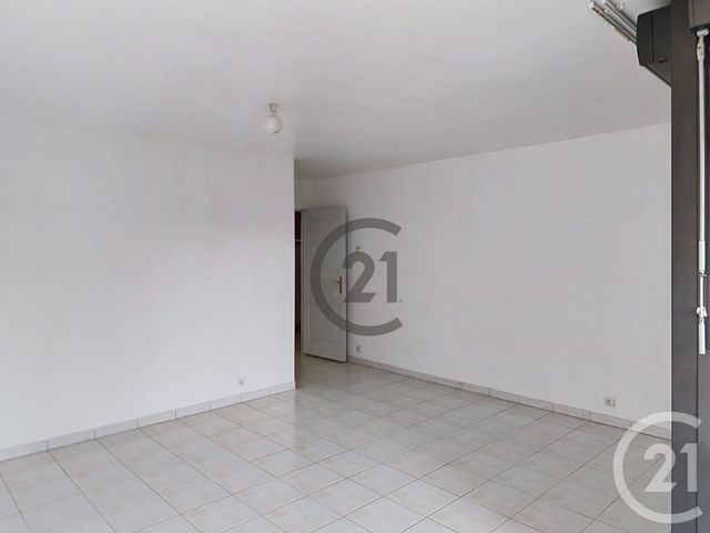 Appartement F3 à louer - 3 pièces - 69.2 m2 - SAVIGNY SUR ORGE - 91 - ILE-DE-FRANCE - Century 21 Coeur De Seine